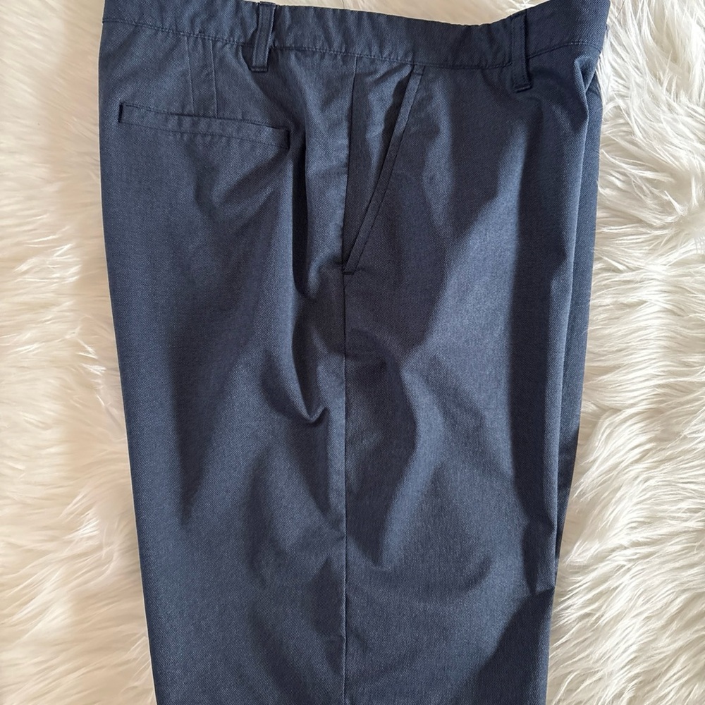 Adidas Men's Flat Front Shorts In Size W36 Blue